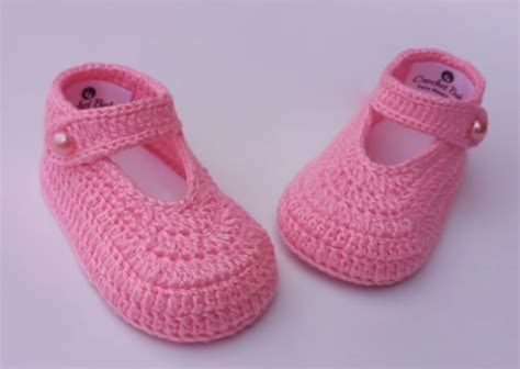 Crochet Easy Baby Girl Shoes We Love Crochet