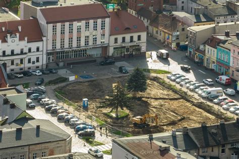 Tak wyglądała przebudowa płyty rynku w Koronowie Powstał specjalny