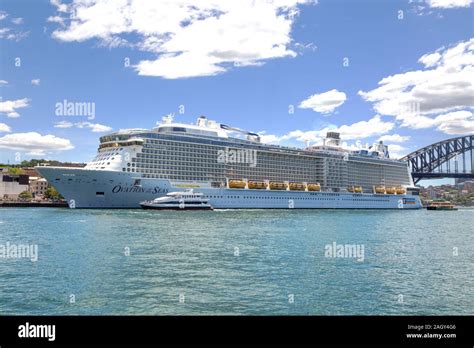 Royal Caribbean International Cruise Ship Ovation Of The Seas Moored