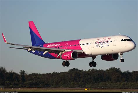 HA LXH Wizz Air Airbus A321 231 WL Photo By Mario Ferioli ID 721566