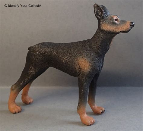 Identify Your CollectA - Doberman Pinscher