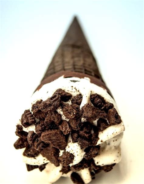 Oreo Ice Cream Cone – Noah Sawyer