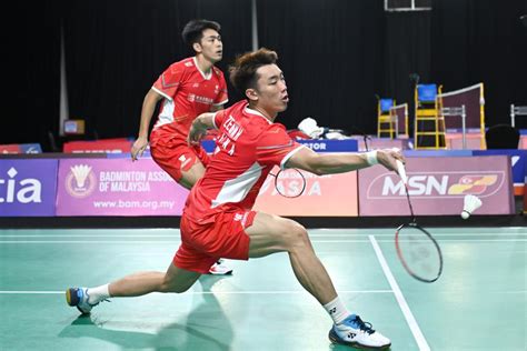 Chinese Shuttlers Advance On Day Of Asian Team Championships People