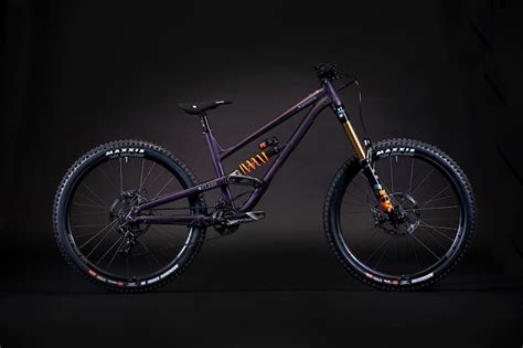 Commencal Releases Clash Park Edition - Pinkbike