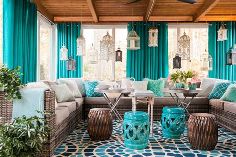 11 Screened-In Porch Decorating Ideas