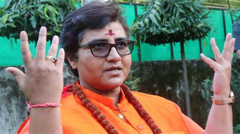 Pragya Thakur Controversy Fir Against Bjp Mp From Bhopal Pragya Thakur