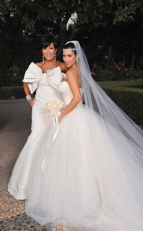 Mother-Daughter Moment from Kim Kardashian's Wedding Album | E! News