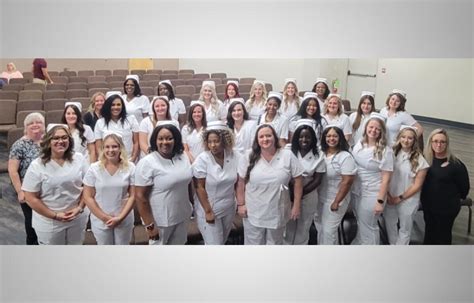 TCAT recognizes Clarksville nursing graduates in pinning ceremony ...