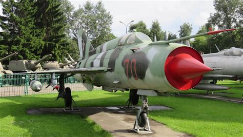 Soviet Mikoyan Gurevich Mig 21 Russian Микоян и Гуревич М Flickr