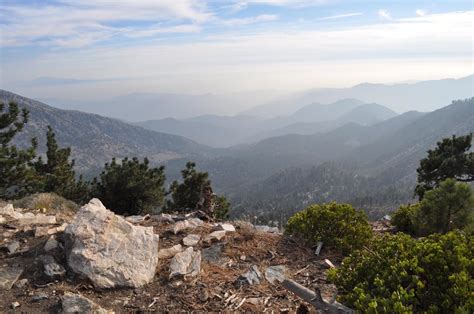 Angeles National Forest, CA : hiking