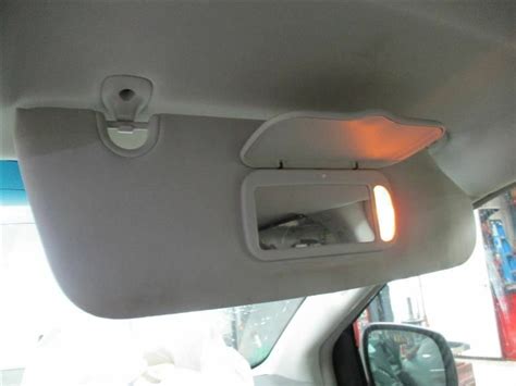 Passenger Right Sun Visor With Illumination Fits 08 10 CARAVAN 307228