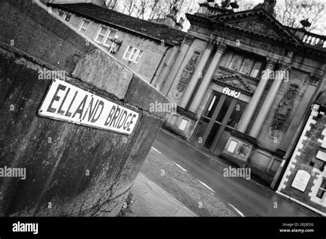 Elland Bridge, Elland, West Yorkshire, UK Stock Photo - Alamy