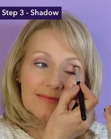 Quick Eye Makeup Look For Women Over 50 Upstyle