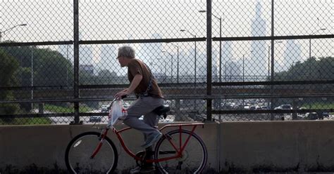 High Temperatures And Storms Are Expected To Hit Chicago This Week