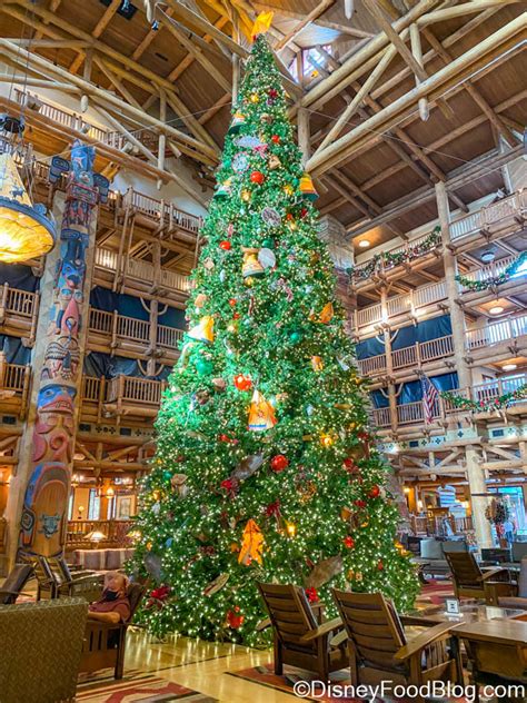 Photos The Halls At Disneys Wilderness Lodge Are Decked Out For