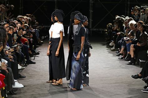 Yohji Yamamoto Fashion Show Collection Ready To Wear Spring Summer