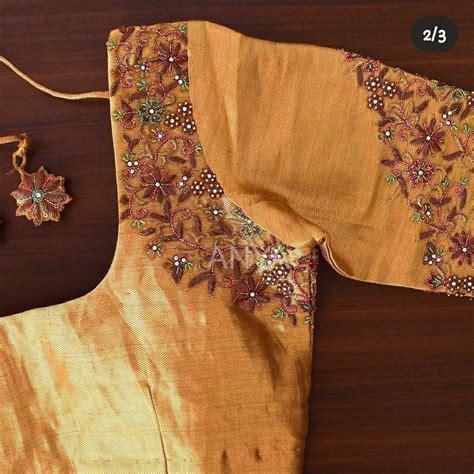 Pin By Kausalya Neelakantan On Blouses Embroidered Blouse Designs