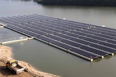 Gr Te Floating Pv In Nrw Geht In Betrieb Zeitung F R Kommunale Wirtschaft