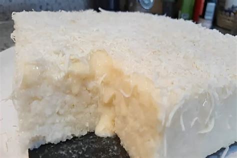 Bolo De Tapioca Que N O Vai Ao Forno Fica Cremoso E Muito Gostoso