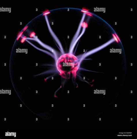 Luminous plasma Fotos und Bildmaterial in hoher Auflösung Alamy