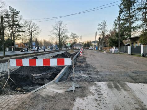 Przebudowa skrzyżowania ulic Redutowej i Stołecznej Oficjalna strona