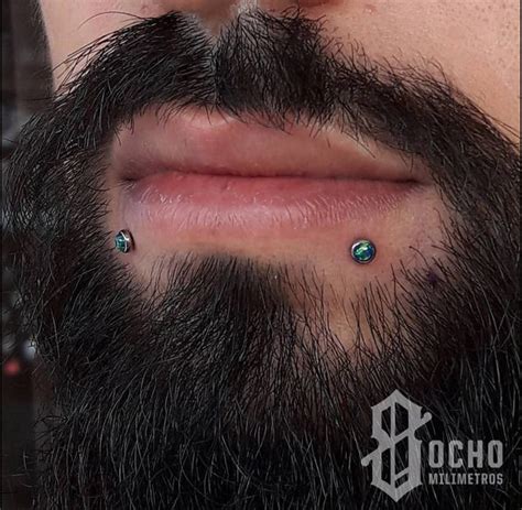 Labio Archives 8 Milimetros Tatuajes Y Piercings