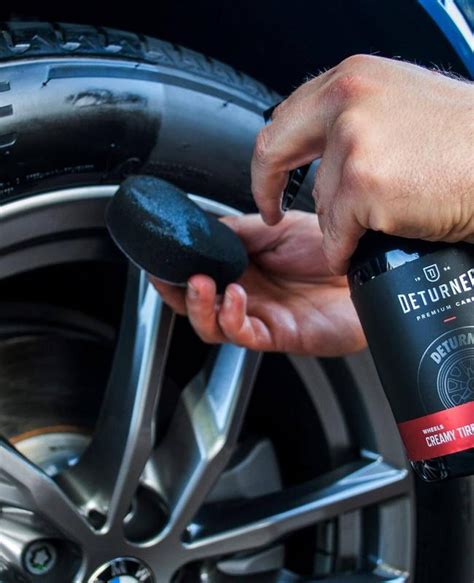 Чернитель для шин и резины Deturner Creamy Tire Dressing, 1л