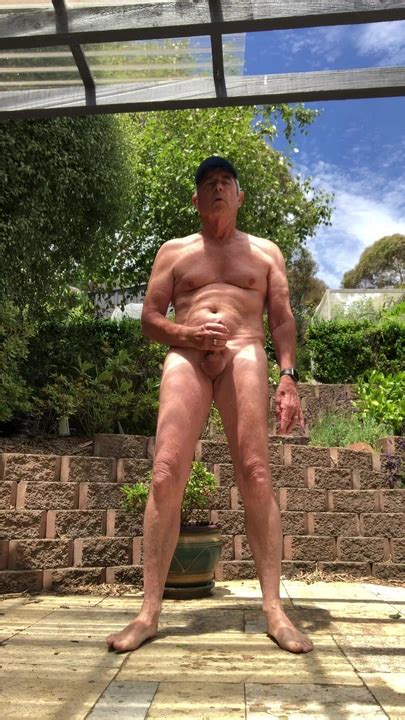 Outside In The Sun Gay Amateur Amateur Porn Feat Gaynakedguy Xhamster