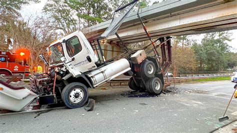 Total Us & Uk Truck And Car Crash 2023 - Crazy Dangerous Truck Driver ...