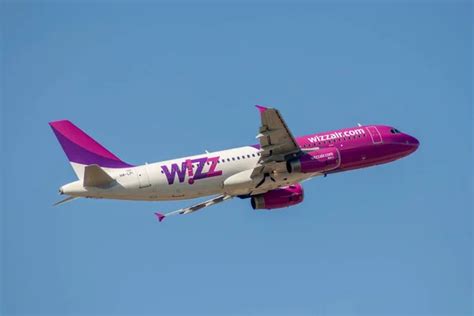 Linie lotnicze wizz air fotografie zdjęcia stockowe Linie lotnicze