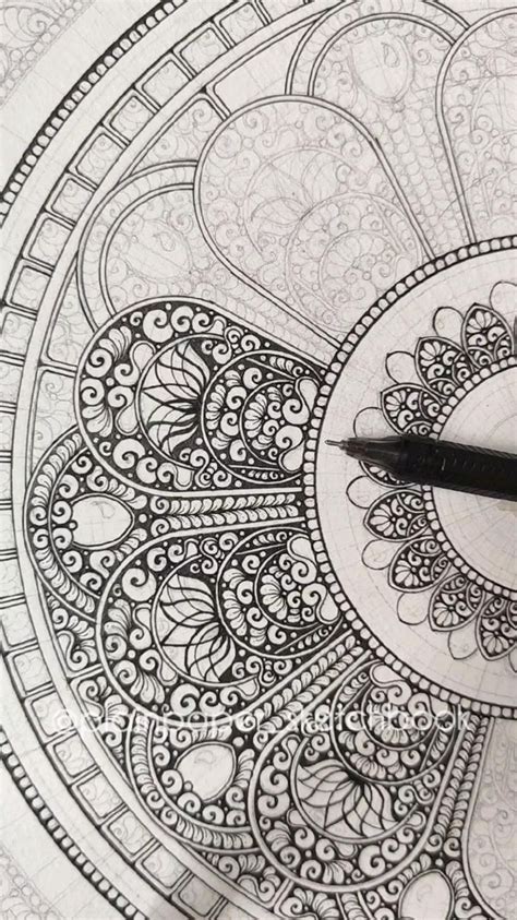 Leaf Linear Mandala Pattern Mandala Drawing Mandala Design Art