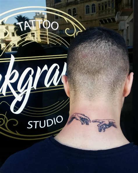 Tatuaggi Sul Collo Immagini A Cui Ispirarsi Tatuaggio Co