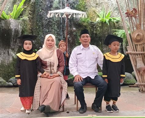 Raudhatul Athfal Kelompok Bermain Pui Sindangwargi Gelar Acara Wisuda