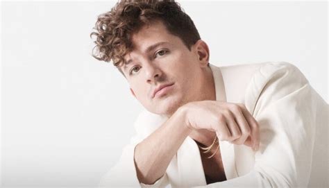 Charlie Puth TUTTO NUDO Nuove Foto Hot BitchyX