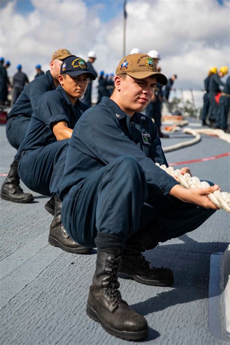 DVIDS - Images - USS Ralph Johnson (DDG 114) visits Singapore. [Image 4 ...