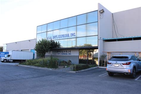 3800 W CENTURY BLVD Inglewood CA 90303-1011 APN: 4032-002-040 | Crexi.com