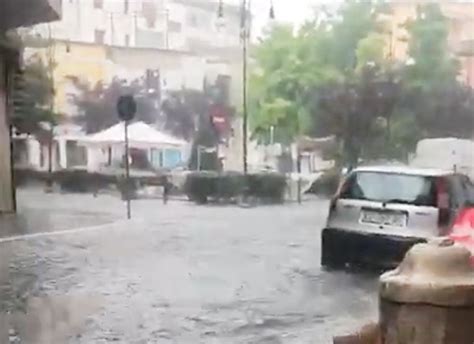 MADDALONI Un violento temporale si abbatte sulla città calatina e nei