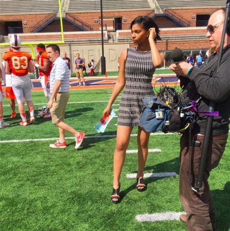 Meet The Beautiful Big 10 Sports Reporter Taylor Rooks Bossip