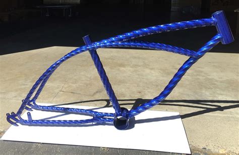 20" Lowrider Bike Frame Blue Twist