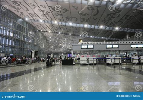 Kolkata airport editorial image. Image of hands, departure - 83883905