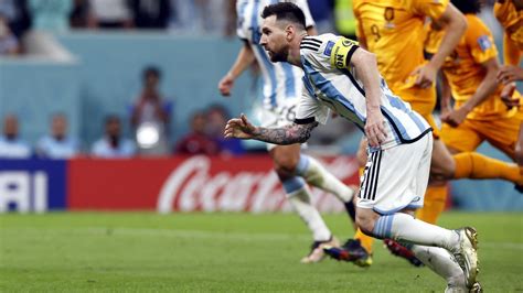 Messi Igualó El Récord De Batistuta Estoy Feliz De Estar A La Altura De Un Goleador