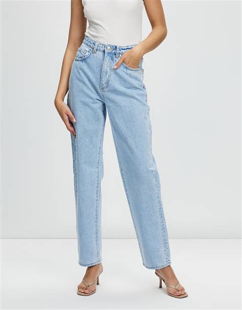 Wide Leg Jeans Guide Urban List Global