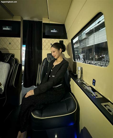 Jennie BLΛƆKPIИK sheflieshigh Nude OnlyFans Leaks Fappening