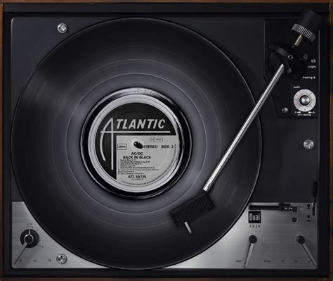 World Records Vinyl-33 – Fubiz Media 