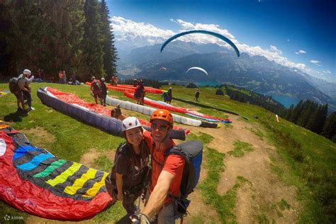 Tandem Paragliding Experience in Interlaken - Klook