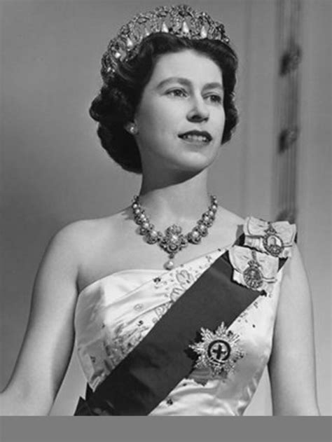 Interesting Facts About Queen Elizabeth And The Commonwealth Currency