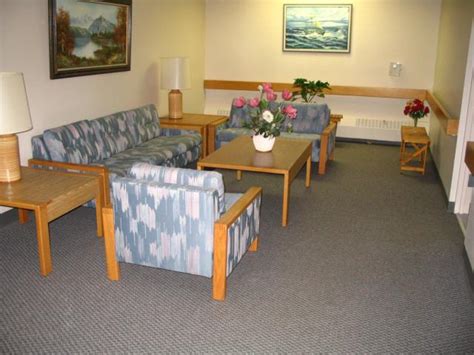 Chateau Mission Court Alberta Seniors Housing Directory