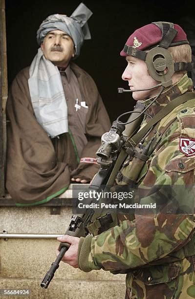 16th Parachute Brigade Photos and Premium High Res Pictures - Getty Images