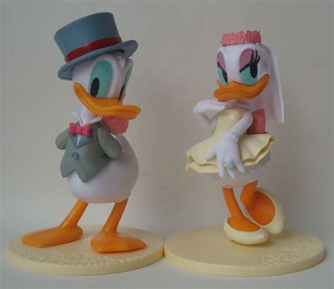 Pato Donald Y Pata Daisy Figuras Mu Ecos Para Torta Perco Mercado Libre