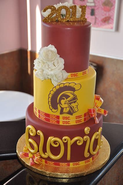 Sweet And Simple Usc Graduation Cake With Roses For Gloria Flickr